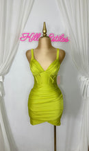 Cargar imagen en el visor de la galería, Hot Girl Summer Dress
