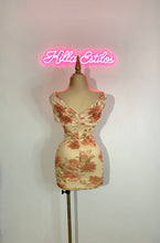 Cargar imagen en el visor de la galería, Fall For You Dress
