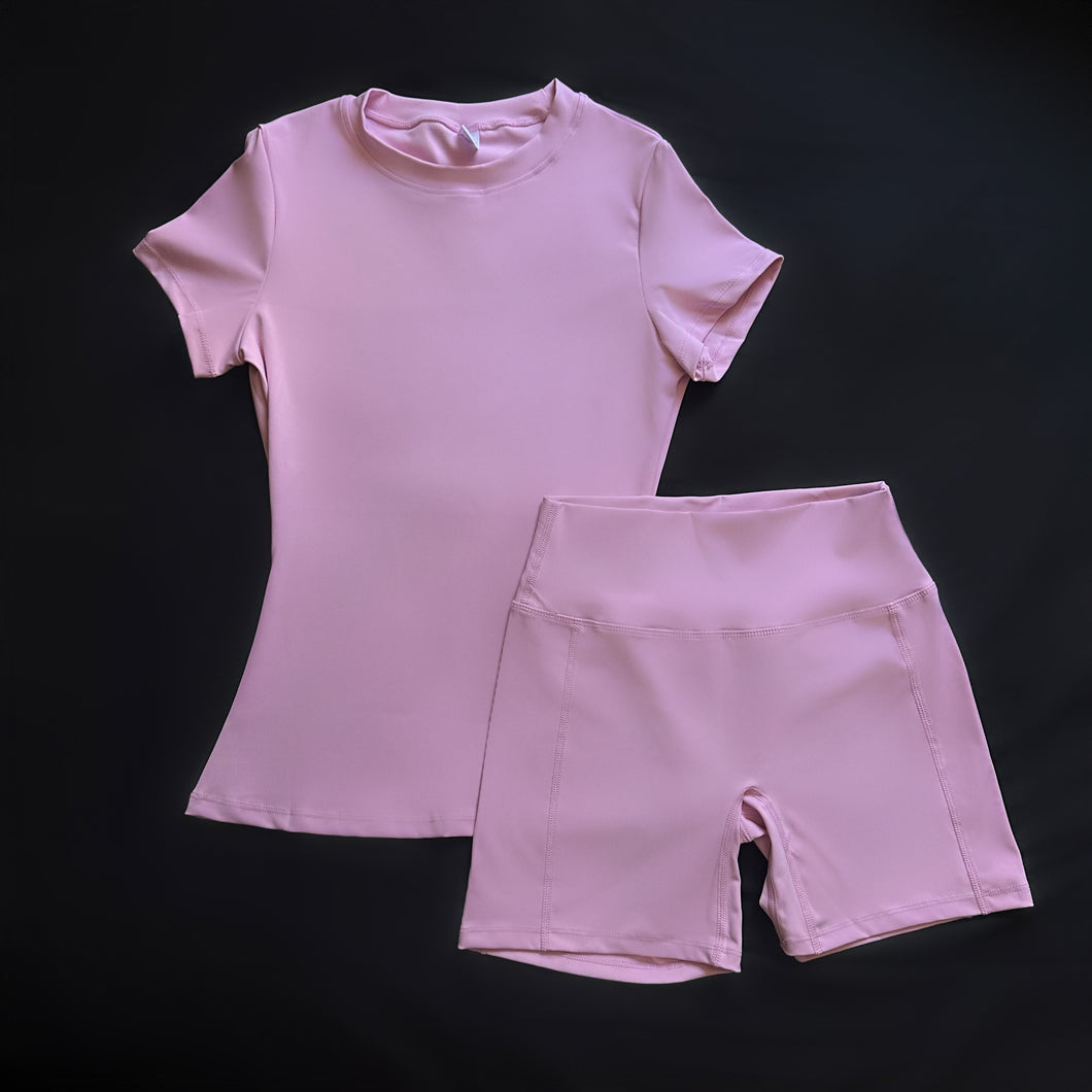 Two Piece Set - Seamless Round Neck Top & Biker Short Activewear Set