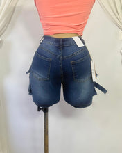 Load image into Gallery viewer, Cargo Luver Shorts
