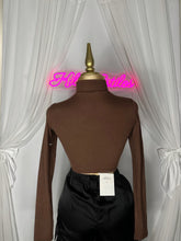 Load image into Gallery viewer, Mocha Long Sleeve Top
